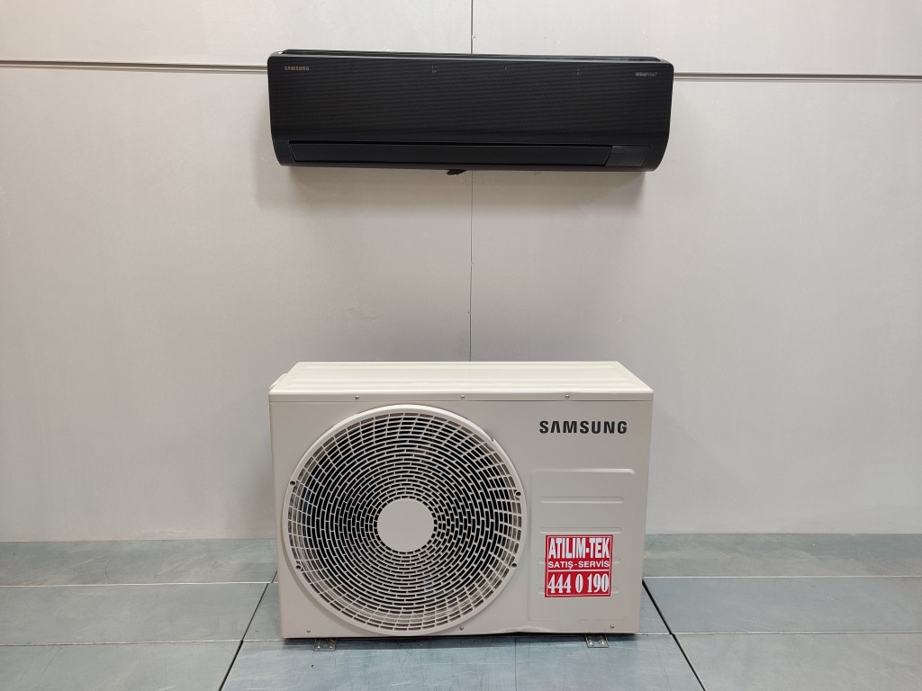 Samsung AR70F18C1DB 18000 Btu Wi-Fi WindFree Siyah Renk Klima